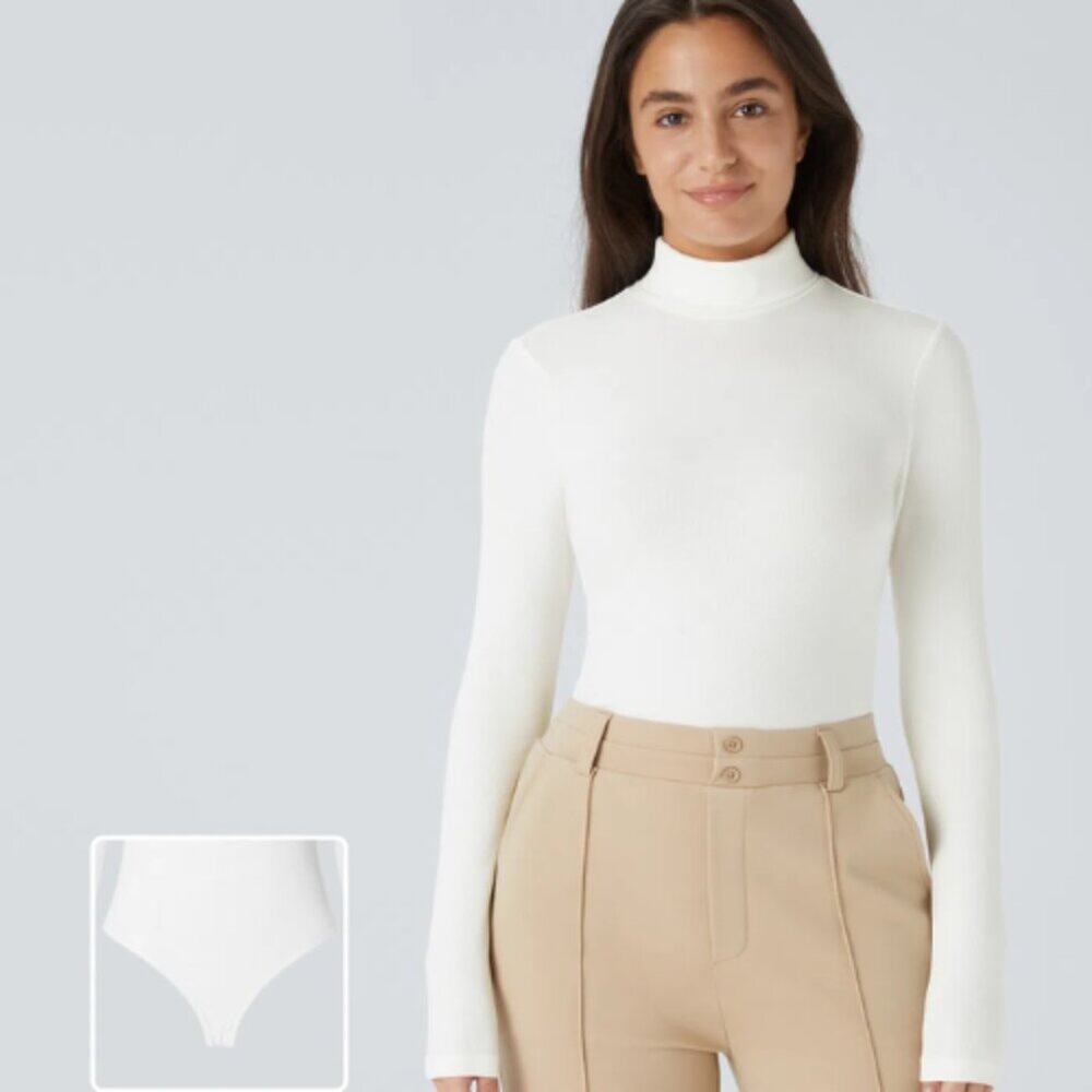 Halara Ribbed Turtleneck Women’s Bodysuit White Long Sleeve Stretch - Size M